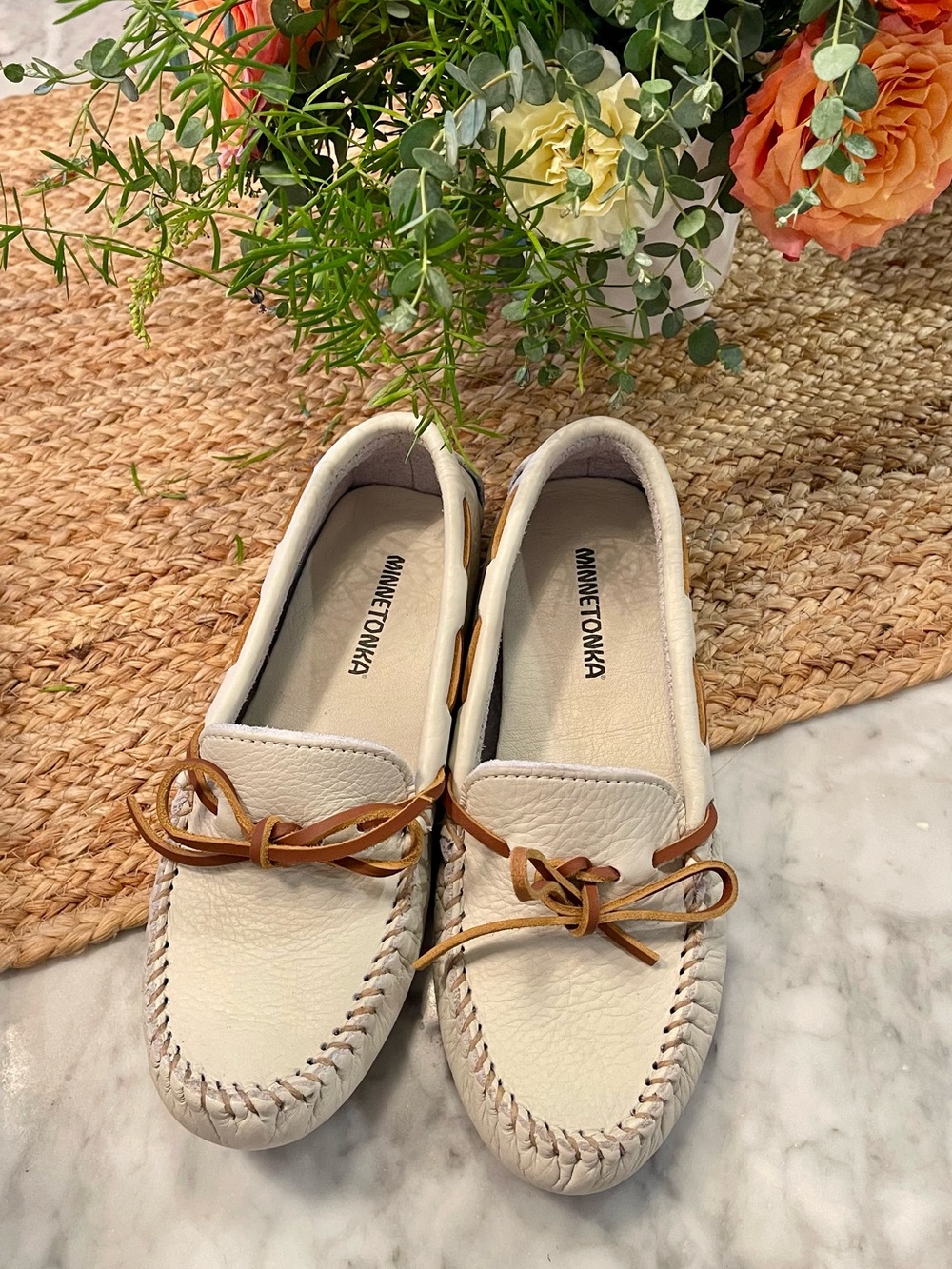 Minnetonka Classic Driving Shoe